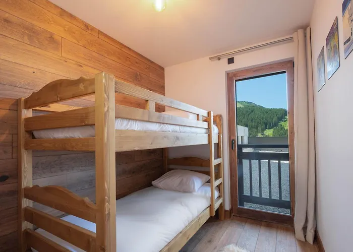 Moderne Au Centre De Avec Parking Et Wifi - Fr-1-563-156 Courchevel